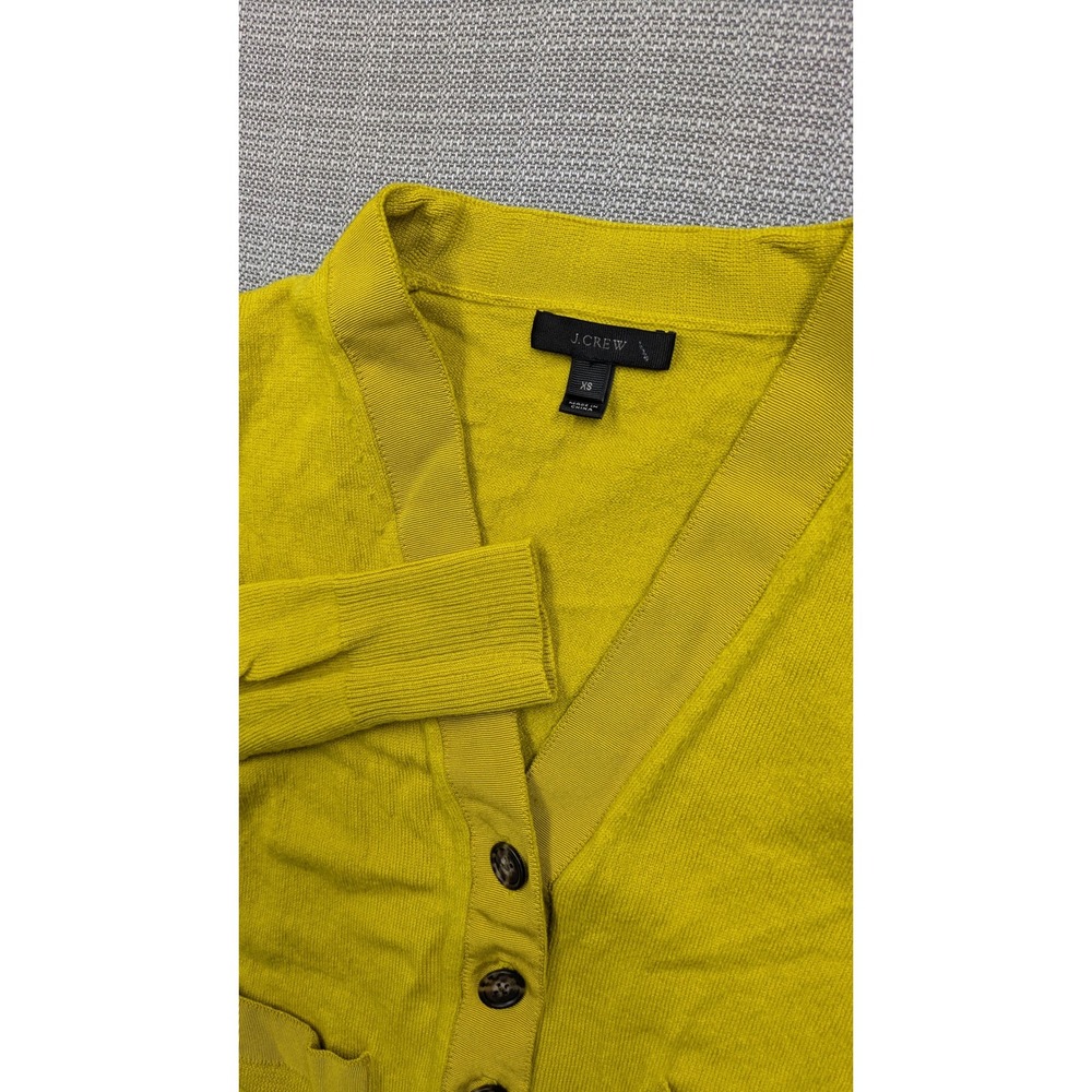 J.Crew Womens XS Chartreuse Yellow 100% Merino Wool V-Neck Cardigan Sweater 4472